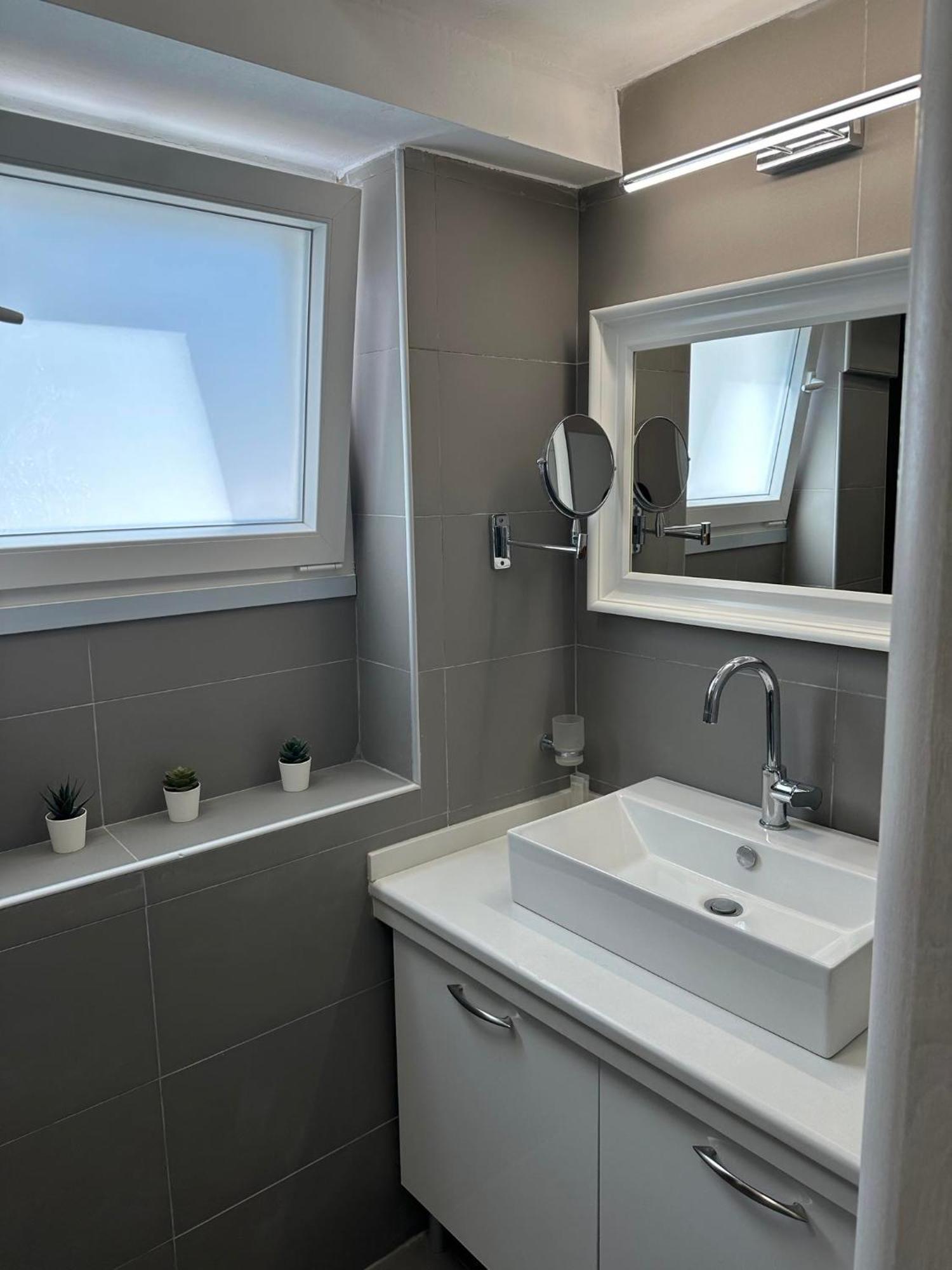 Moongarden Aparthotel Mithimna Luaran gambar