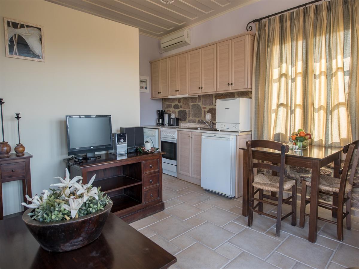 Moongarden Aparthotel Mithimna Luaran gambar