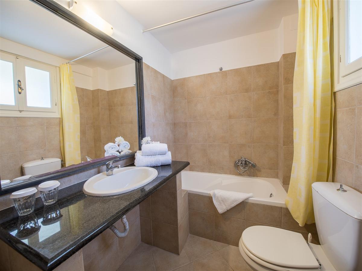 Moongarden Aparthotel Mithimna Luaran gambar