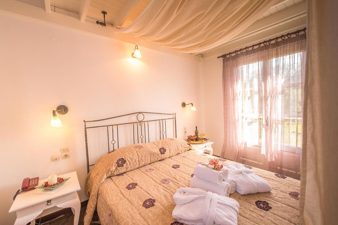 Moongarden Aparthotel Mithimna Luaran gambar