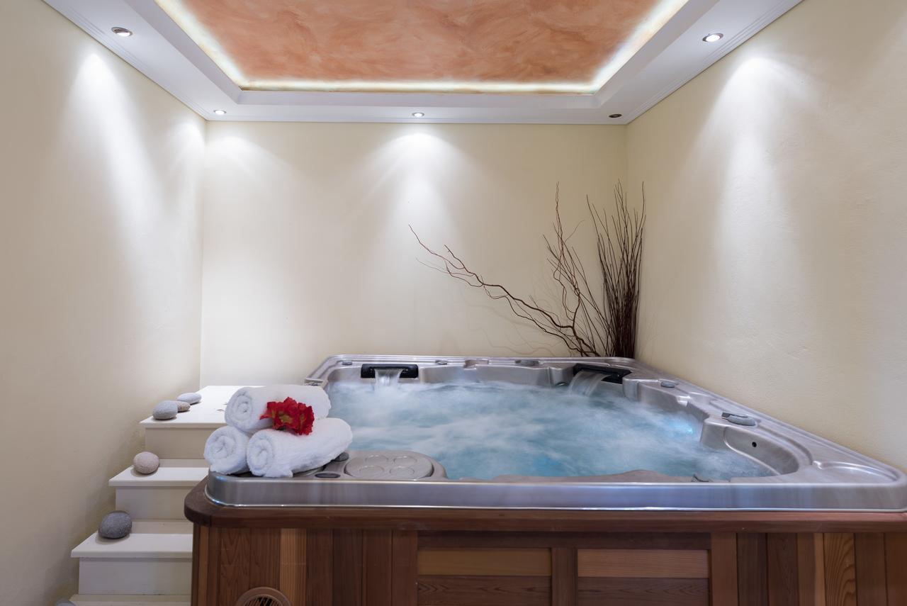 Moongarden Aparthotel Mithimna Luaran gambar